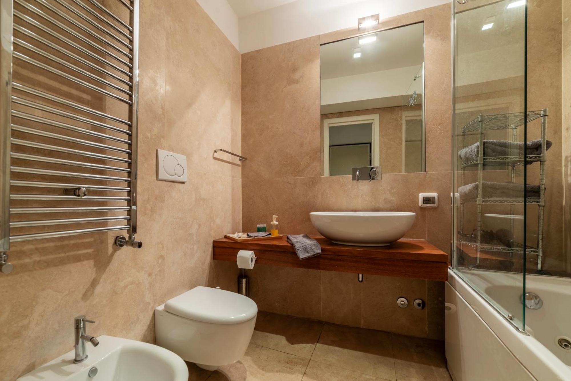 Barberini - Fromhometorome Apartment *
